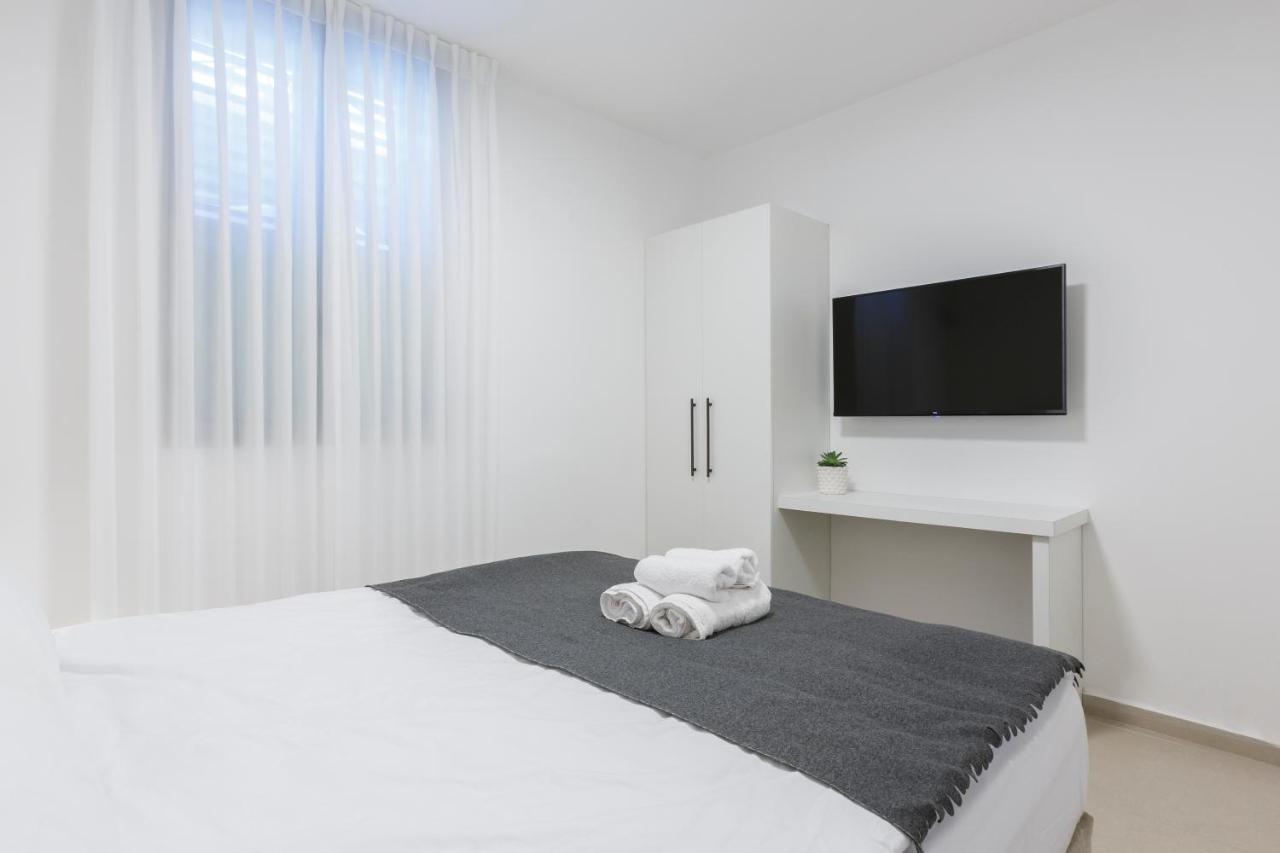 Localz - Jaffa Apartment เทลอาวีฟ ภายนอก รูปภาพ